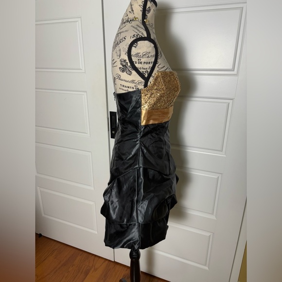 Gunne Sax X Jessica McClintock Black & Gold Strapless Bubble Dress - Picture 4 of 7